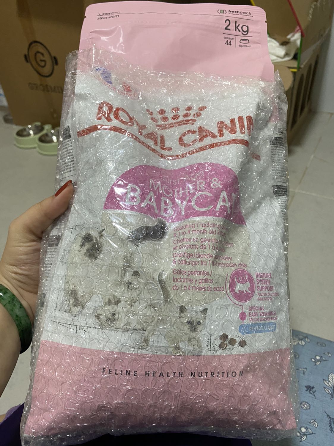 Sản phẩm mới, đóng gói kỹ.