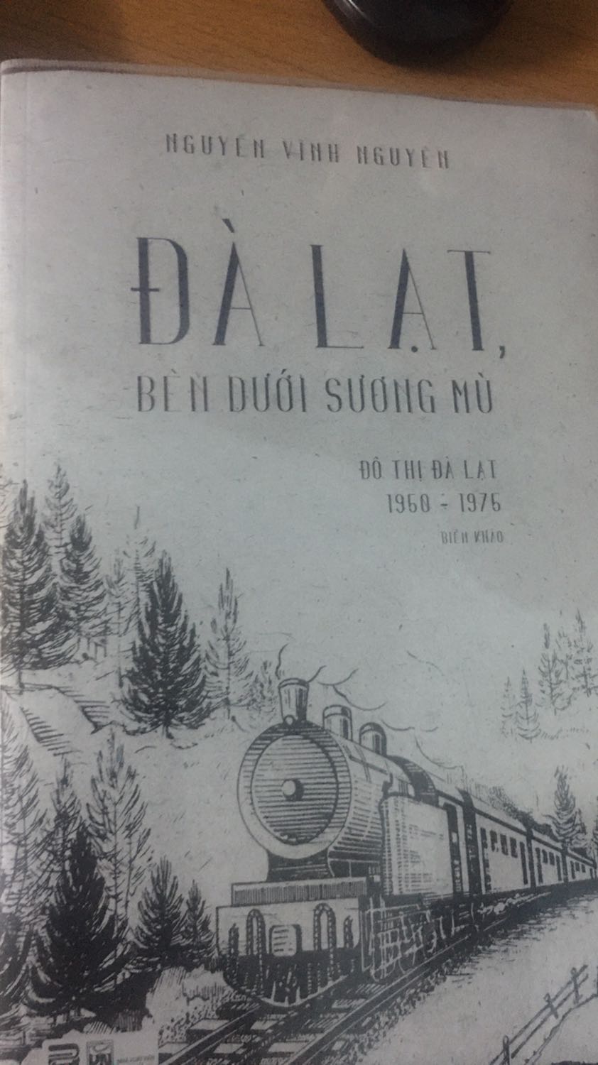 Một cuốn sách, tác giả làm cho một Đà Lạt cũ sống lại bằng lối viết biên khảo chỉnh chu và cuốn hút