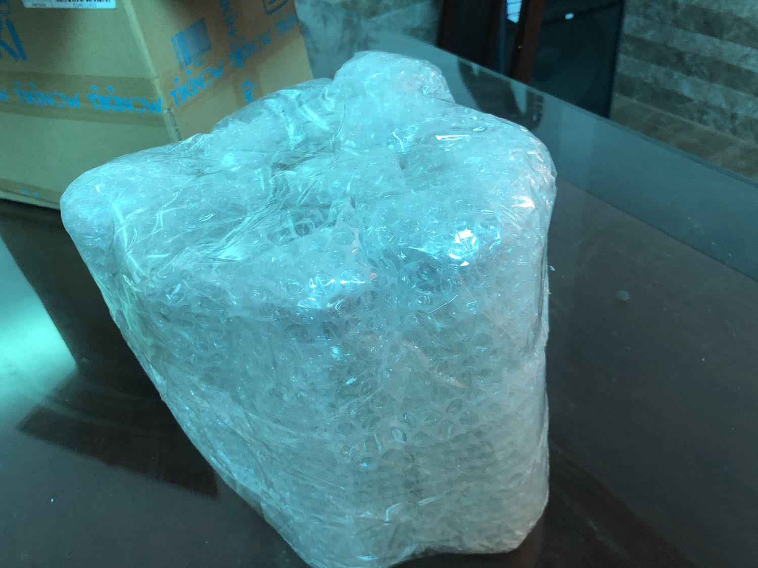 Đóng gói cẩn thận, rất kĩ. Hàng giao nhanh. Chất lượng rất Okie