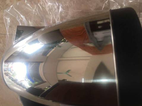 Ấm đun siêu nhanh, công suất mạnh giúp nước sôi nhanh chóng và tiết kiệm điện, ấm có chế độ ngắt tự động khi nước sôi nên rất an toàn và tiên lợi mình rất ưng thanks shop nhé 😊😊😊😊😊