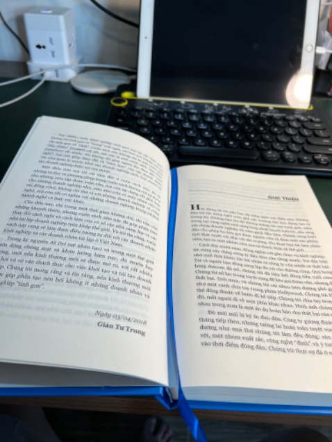 Sách Bìa Cứng rất đẹp, truyền cảm hứng đọc. Tiki đóng hàng chuyên nghiệp, bọc kiếng chỉnh chu
