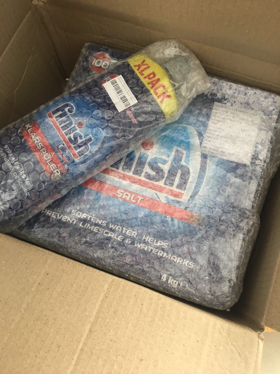 Sản phẩm đúng mô tả, đóng gói chắc chắn, tuy nhiên giao hàng hơi lâu