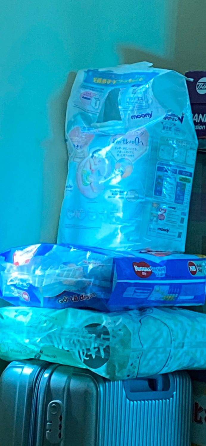 Gio hàng rất nhanh chóng. Đóng gói sản phẩm cẩn thận và chắc chắn. Giá hợp lý. Sẽ ủng hộ shop trong thời gian tới.