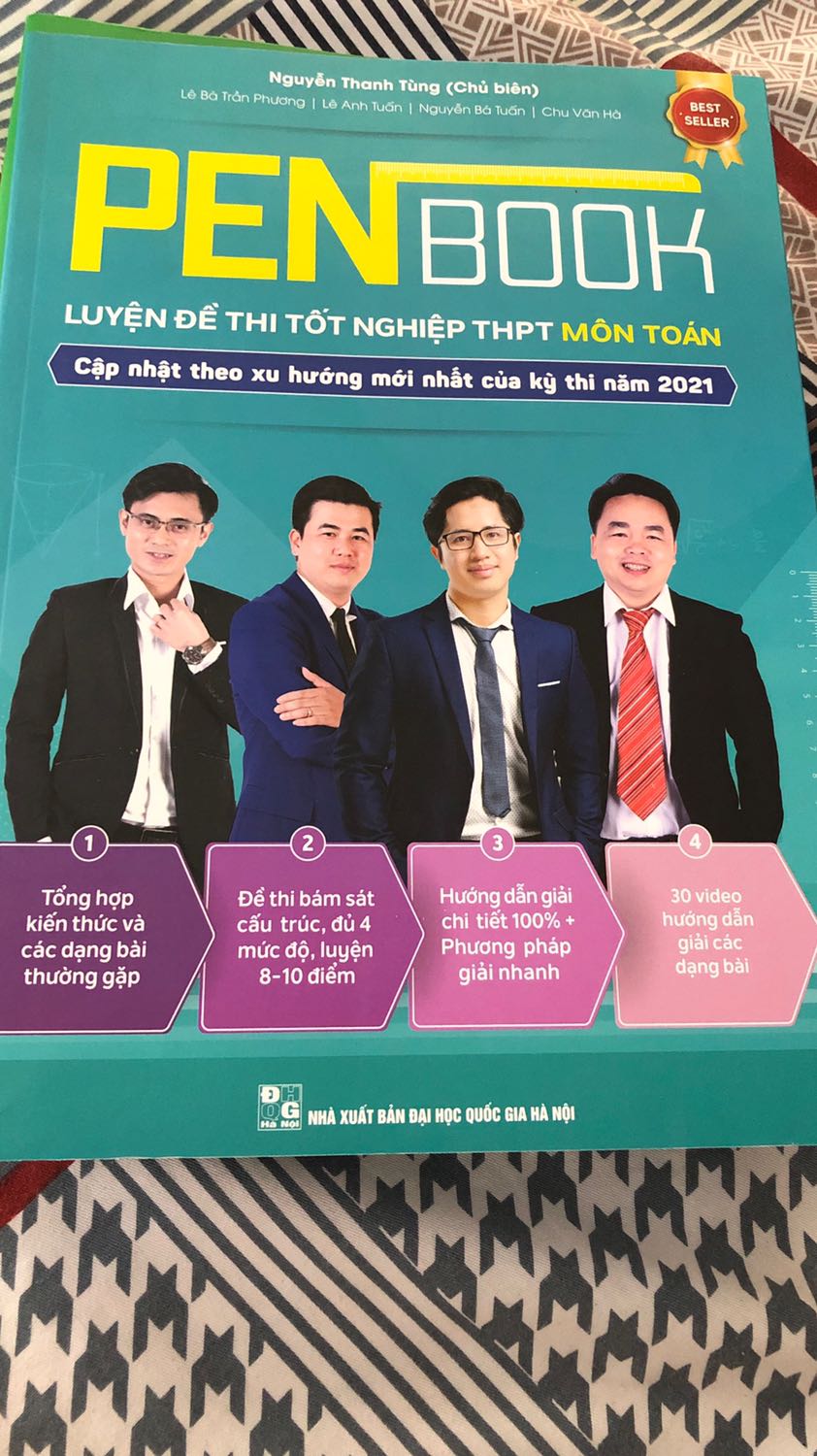 Sách rất tốt được đóng gói cẩn thận, nội dung trong sách tốt đầy đủ kiến thức trọng tâm có thể giúp cho các bạn học sinh trong kỳ thi tốt nghiệp THPT quốc gia