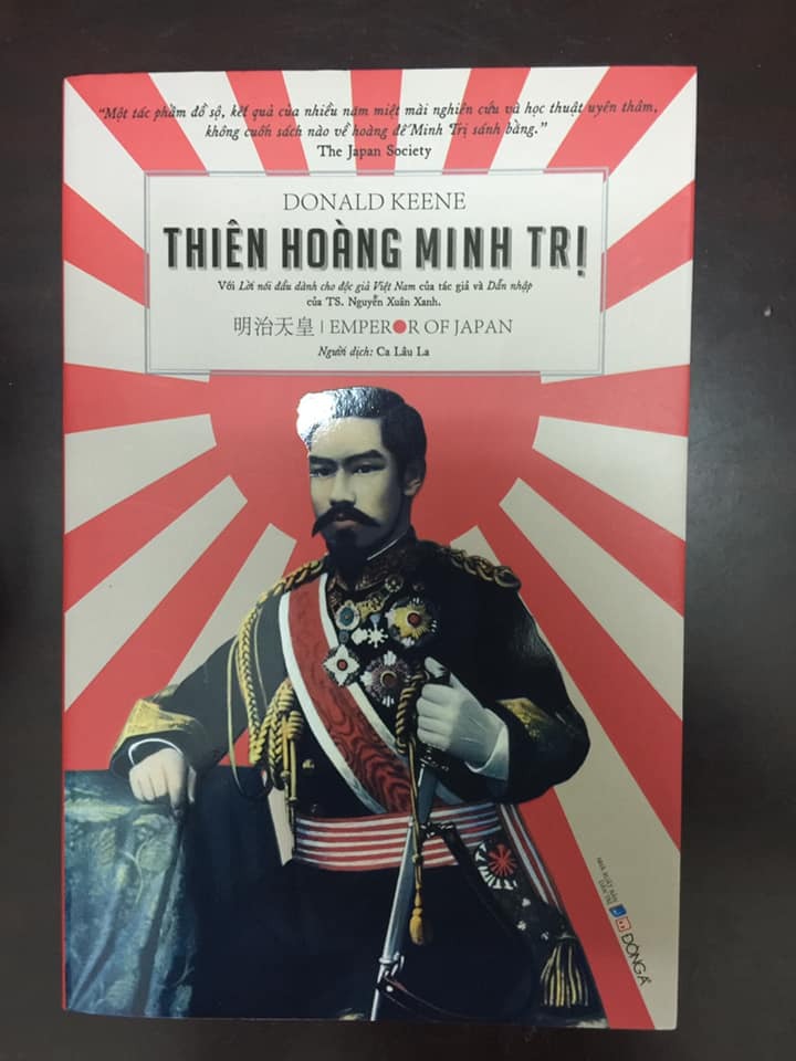 Tiki giao hàng nhanh, sách đẹp rất đẹp. Nội dung thì tôi chưa đọc nhưng khi đọc thông tin về tác giả đã dành phần lớn cuộc đời cho nước Nhật thì tôi nghĩ sẽ là một quyển sách không thể thiều với những ai yêu thích nước Nhật.
Sách nhẹ nhưng rất khá dày, hơn 1000 trang, mà bìa có vẻ quá mềm dễ bị hằn vết gấp, tôi muốn đổi sang bìa cứng không biết có được không?