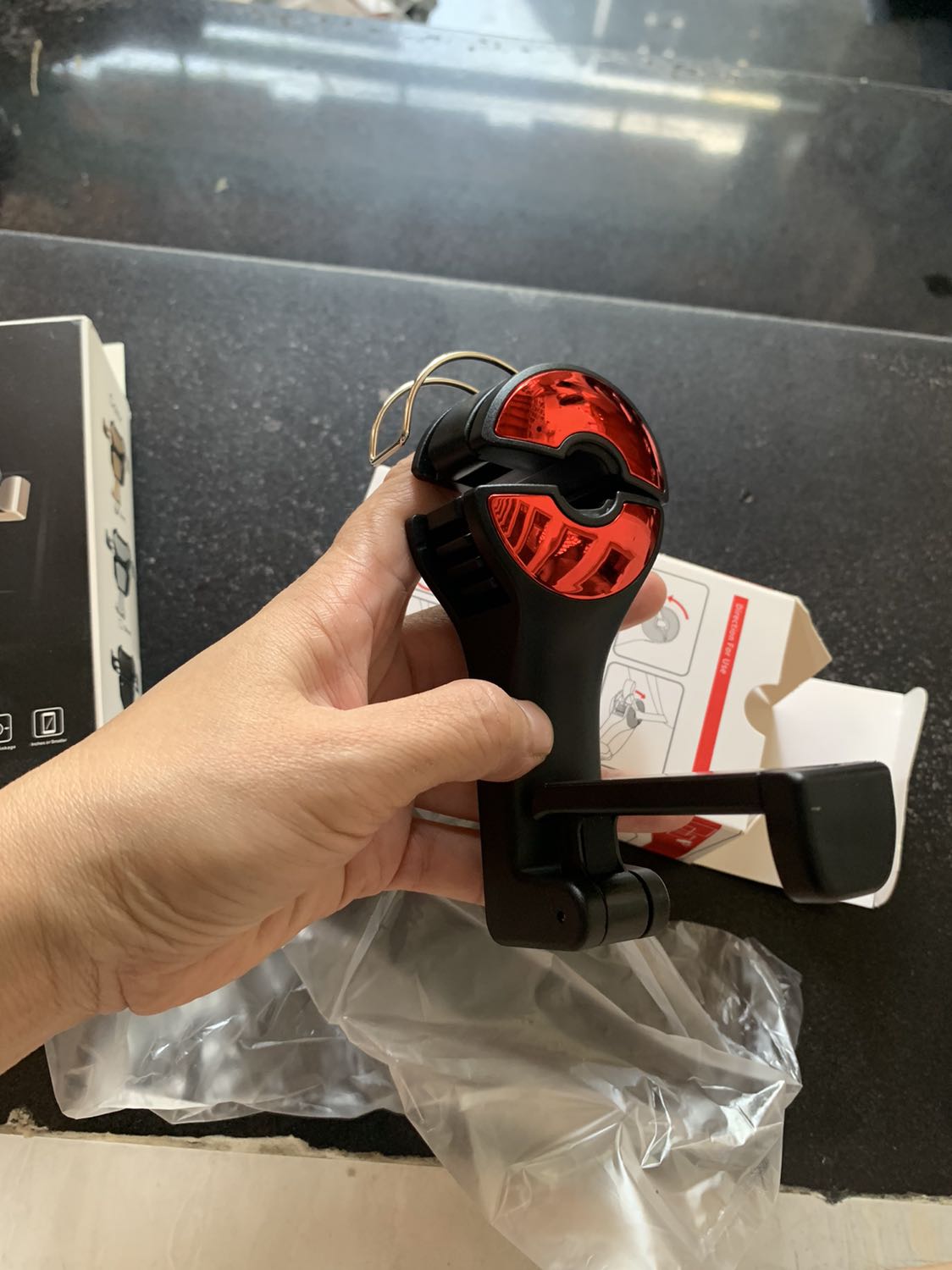 Đẹp chất liệu nhựa cũng rất OK
Giá rẻ nhưng rất cứng cáp và chắc chắn