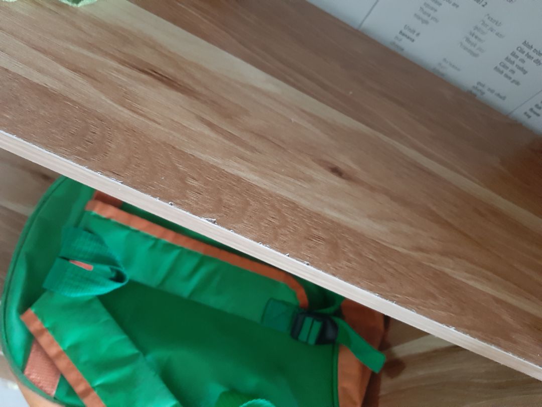 giao hàng nhanh. đặt tối hôm trước thì trưa hôm sau nhận đc.
lắp ok. xong thì bị nghiêng nên phải kê 1 bên mới cân.
cái kệ sách kế bên mình mua 500k.
cái này mình mua 144k, ship 50k.
cùng để cạnh để các bạn so sánh.
nếu sinh viên mua cái 144k là ok rồi giao hàng nhanh. đặt tối hôm trước thì trưa hôm sau nhận đc.
lắp ok. xong thì bị nghiêng nên phải kê 1 bên mới cân.
cái kệ sách kế bên mình mua 500k.
cái này mình mua 144k, ship 50k.
cùng để cạnh để các bạn so sánh.
nếu sinh viên mua cái 144k là ok rồi