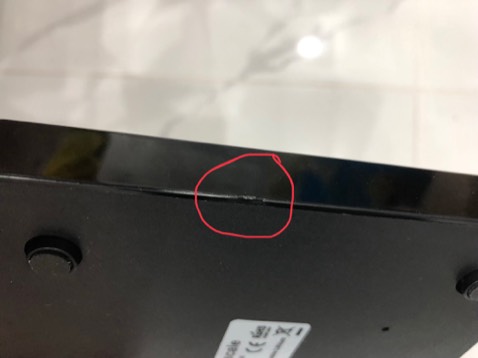 Cân như hàng đã qua sử dụng, mặt sau không kín như bị bung ra rồi, đo đạc sai số rất nhiều sau mỗi lần đưa lên đặt xuống, máy còn có chỗ cấn, giao hàng trễ mất một ngày, tiếc vì đã mua