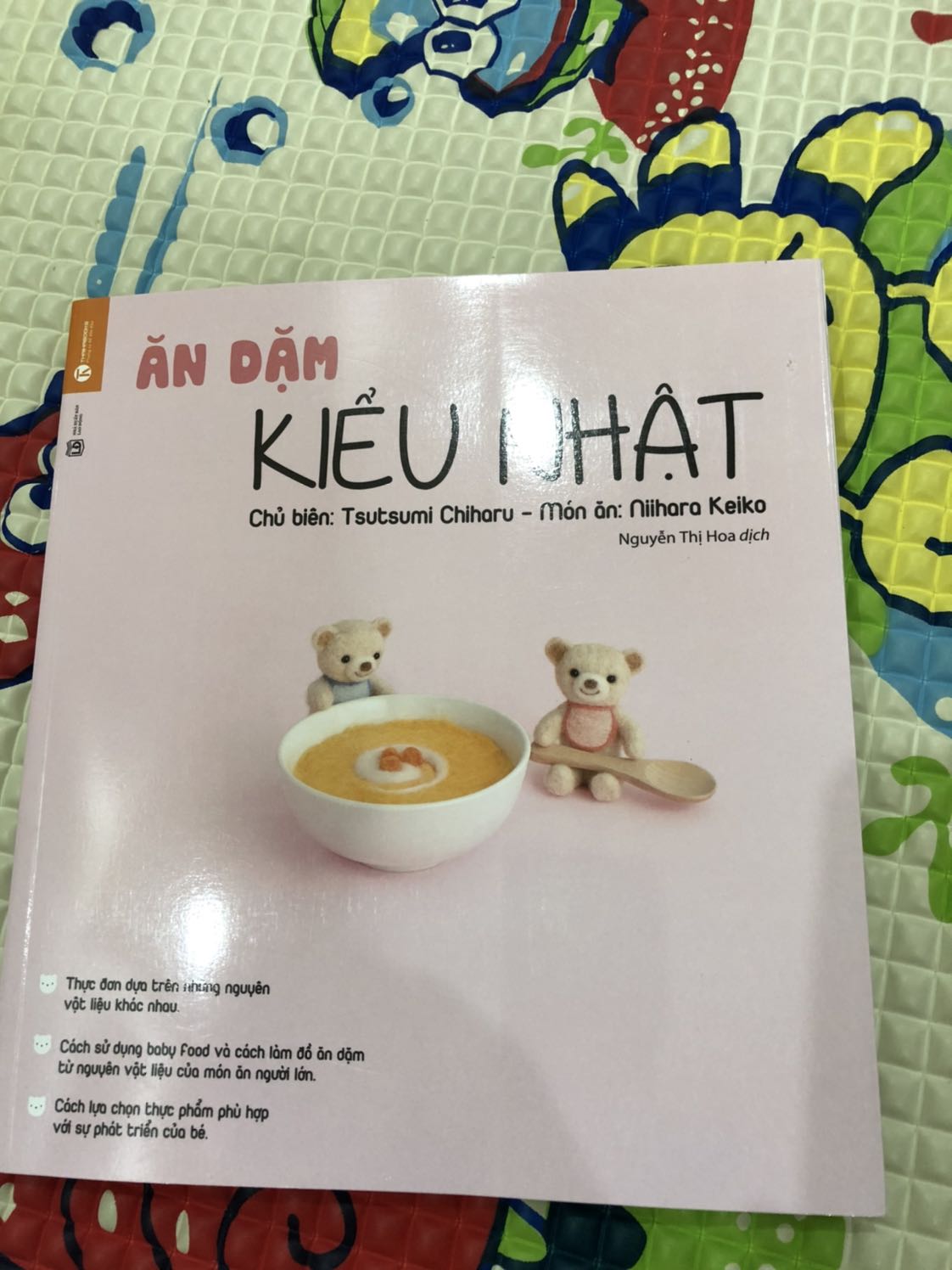 Khi nhận sách giống như hình trên quảng cáo và trang sách đẹp. Đóng gói sản phẩm tốt Khi nhận sách giống như hình trên quảng cáo và trang sách đẹp. Đóng gói sản phẩm tốt