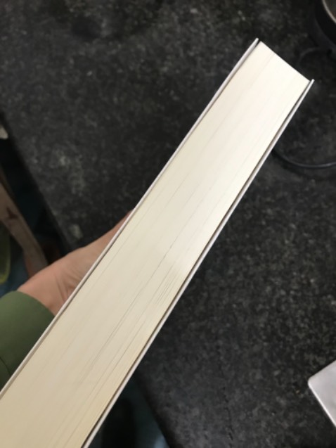 Thực sự rất mong chờ cuốn sách, quá hay và nhiều kiến thức tưởng chừng mới mẻ nhưng lại là lẽ dĩ nhiên của quá trình phát triển xã hội. Shop bọc sách thì cực kỳ cẩn thận, còn có xốp chống sốc 🥰