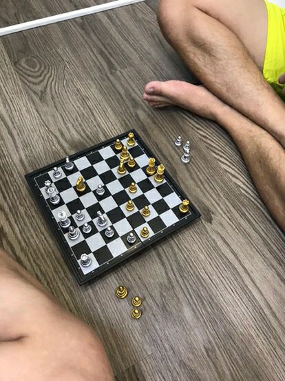 Bàn chắc chắn đệp, giao nhanh, cả nhà ai cũng chơi đc, rất hay, sản phẩm đáng đồng tiền. ok nhé