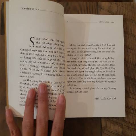 Nội dung: chưa đọc
Hình thức: khác màu trên app nhưng chất lượng bìa và giấy rất ổn. Bao bọc kĩ càng.