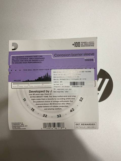 Đã check chính hãng, đúng dây D'Addario là oke rồi, lên dây và chơi thôi, dở hay hay còn phụ thuộc vào đàn xịn hay không và đánh tốt hay không nữa :D