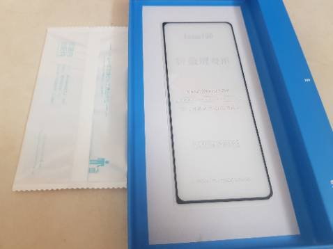 Miếng dán đẹp, rất vừa vặn