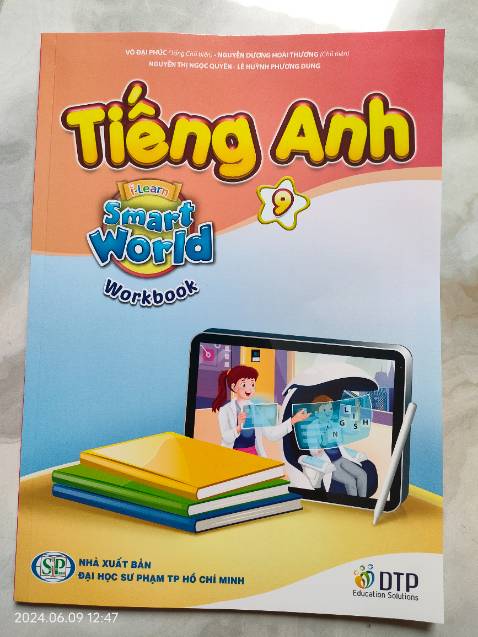 Giao hàng đúng hẹn, đóng gói cẩn thận, chắc chắn, hai cuốn sách được giao trong tình trạng rất đẹp, nguyên vẹn, không bị nhăn hay quăng góc. Rất hài lòng. Cám ơn shop nhiều!