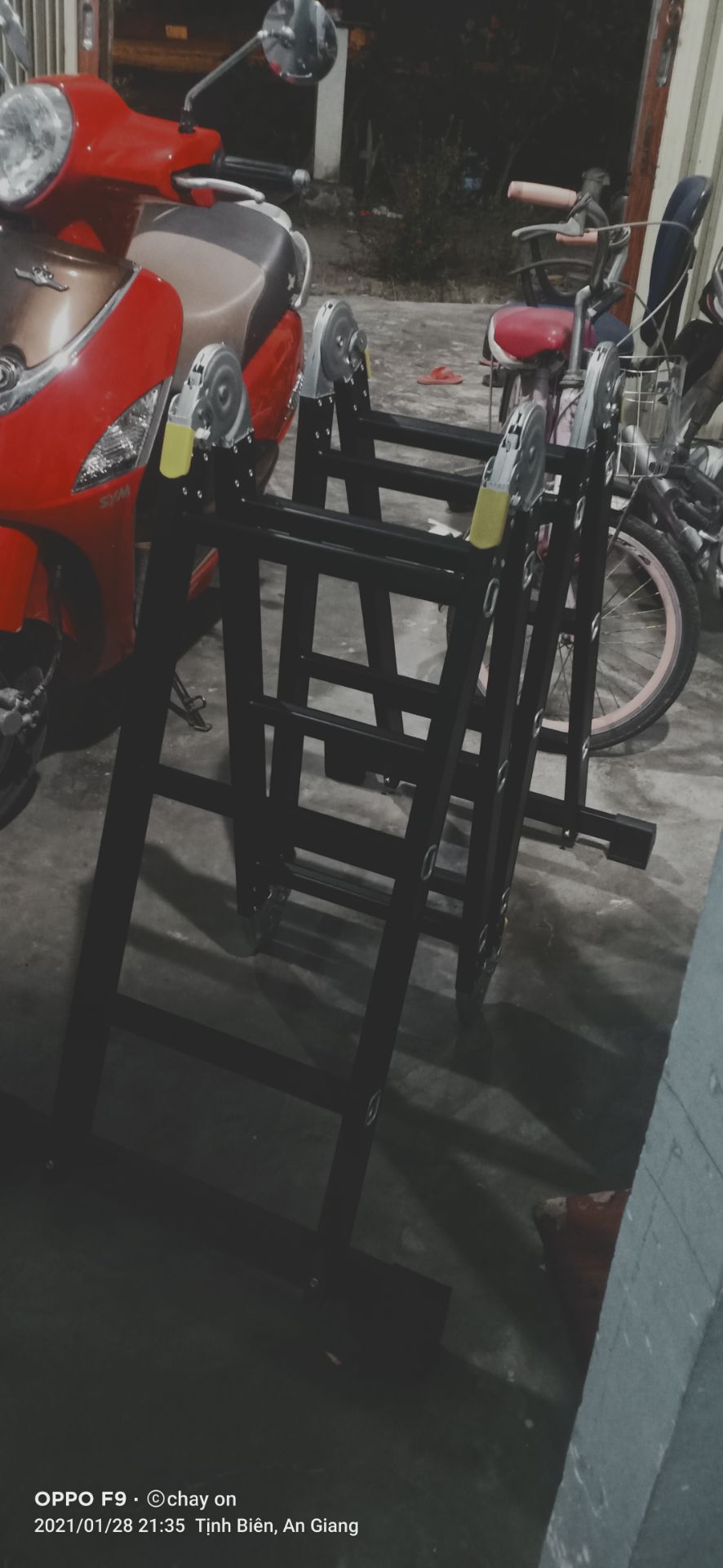 ko biết nói gì luôn . tuyệt vời chắc chắn quá rẻ. bữa mình lên tham khảo mình thấy mấy thằng bình luận ko duok tốt lắm nên mình do dự khong dám mua. giờ mua xong rồi kiểm tra hàng mới biết quá tuyệt vời. . a e làm nghề có nhu cầu xài thang này cứ việc mua . quá rẻ lại tốt cung cap vô cùng. chuc shop năm mới làm ăn phát tài