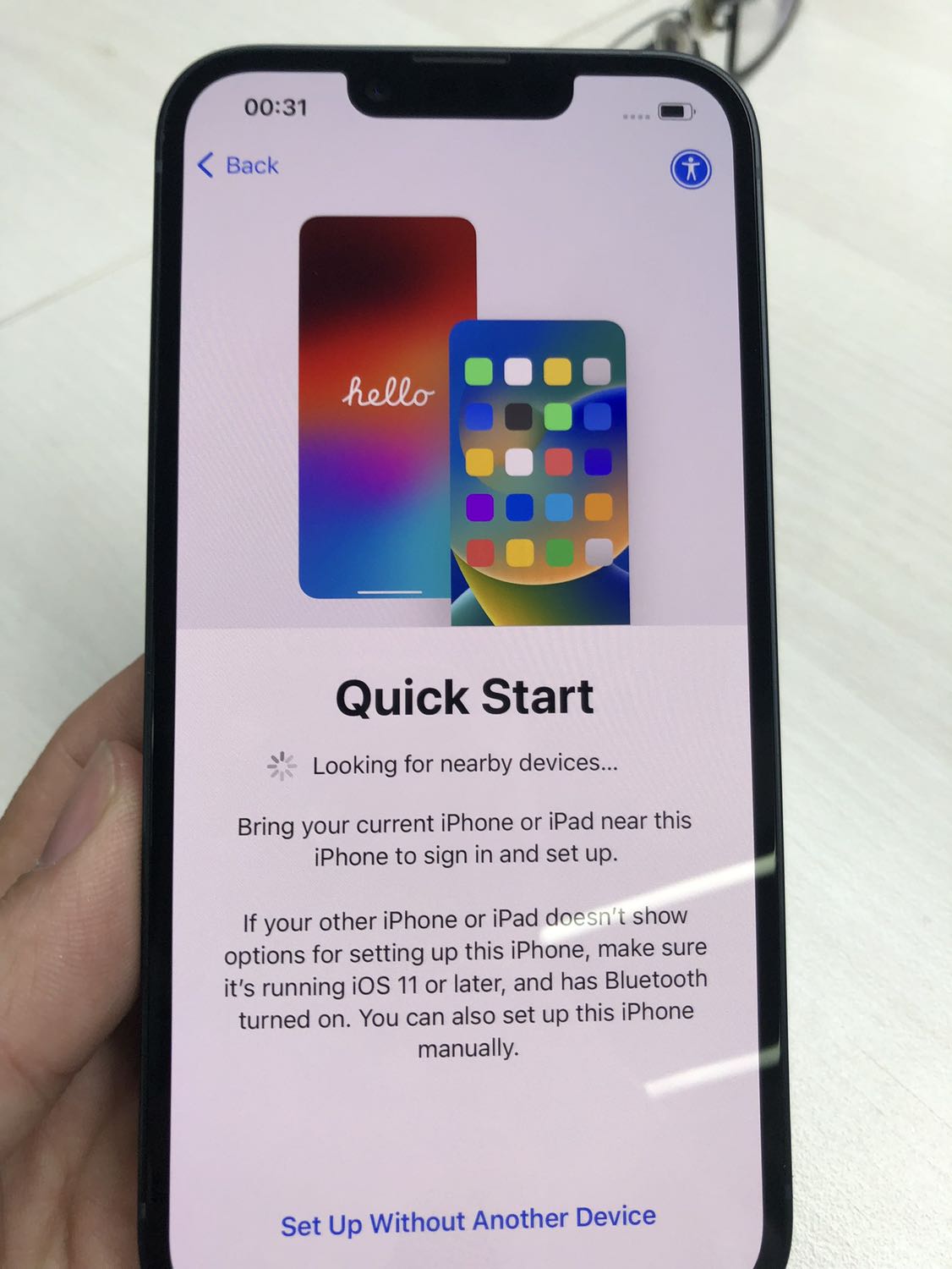 Sản phẩm chuẩn hàng auth.
Dùng mượt mà và mình thích là pin dùng được khá lâu: mình dùng bình thường cũng hơi nhiều task vụ như video *** hay xem YouTube, lướt net, ***, twitter.. mà pin cũng được hơn 1 ngày. Nói chung rất ổn! 
Về camera thì chụp ảnh tương đối đẹp ở mức khá tốt!
Màn hình kích thước vừa phải đủ to rõ cho công việc và giải trí.
Tóm lại không chê điểm nào! Đáng mua với tầm giá!