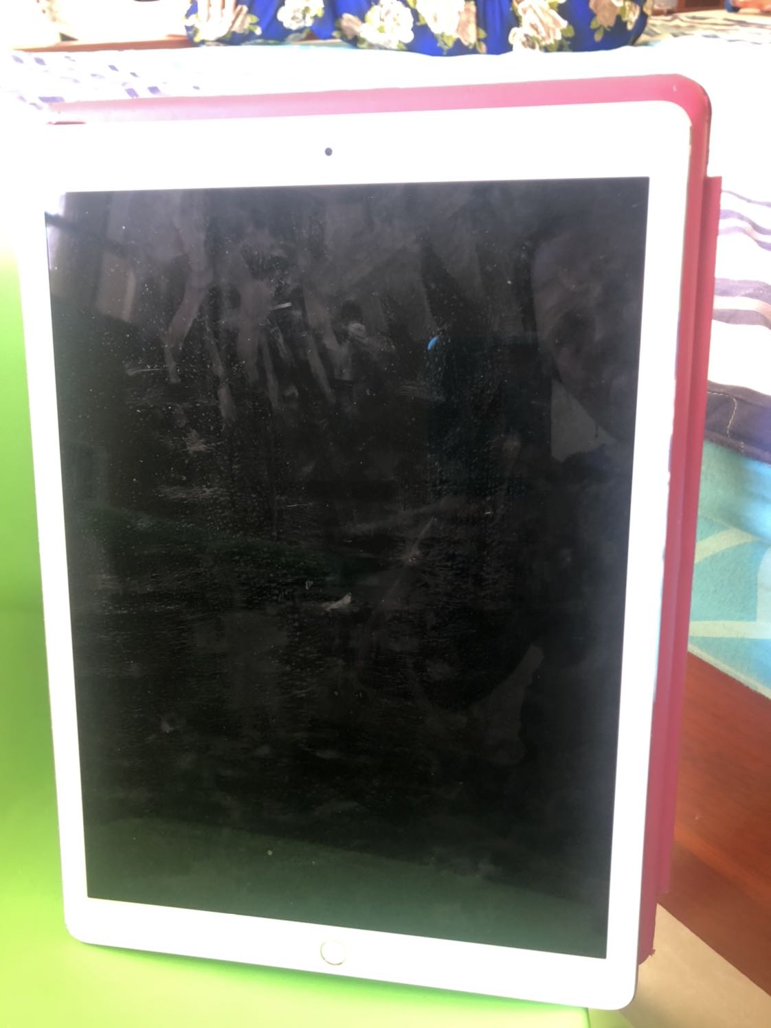 Giao hàng nhầm, order kiểu này lại giao kiểu khác nhỏ hơn, không thể sử dụng được . Kém