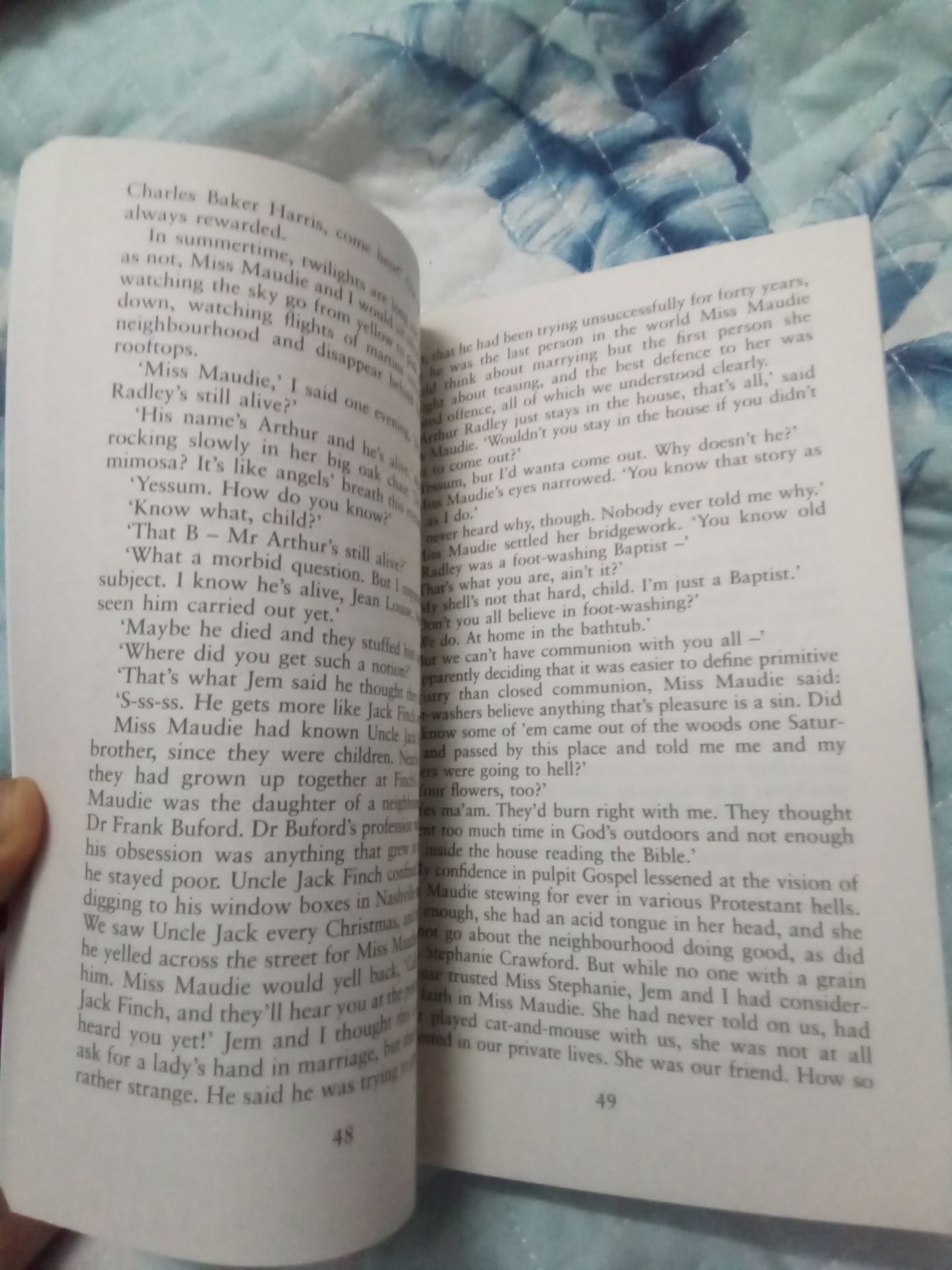 Về nội dung sách thì quá hay, ko bàn cãi. Nhưng sách nhỏ hơn mk tưởng tượng (ko quá nhỏ đâu). Chất giấy mình ko thích lắm. Nói chung là ổn
