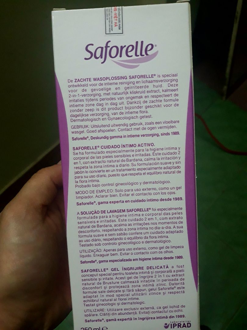 Giao hàng hơi lâu nhưng hàng có tem mác và date xa mà giá lại sale nên mình vẫn vote 5*. Nếu sử dụng ưng thì sẽ mua thêm những lần tiếp theo.