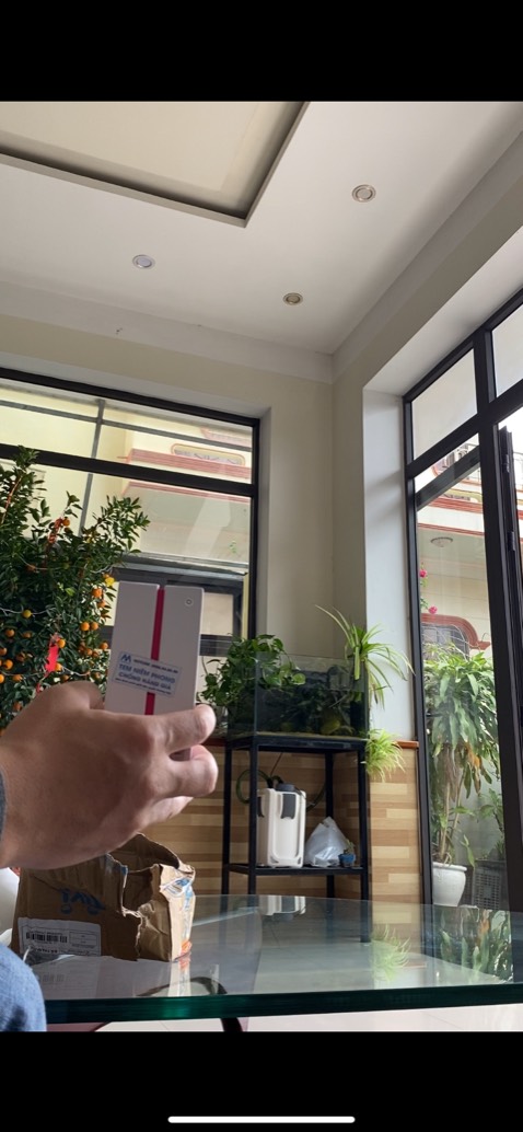 Hàng y như hình. Tuy nhiên ko xài đc. Lý do: phải bật chế độ định vị GPS mới chính xác vị trí, còn LBS và Wifi ko chuẩn nhé, lệch cả 1km. Trong khi đó bật GPS pin dùng đc khoảng 2 tiếng, và phải nhắn tin shop bật. Kêu chỉ tự bật thì ko chỉ Hàng y như hình. Tuy nhiên ko xài đc. Lý do: phải bật chế độ định vị GPS mới chính xác vị trí, còn LBS và Wifi ko chuẩn nhé, lệch cả 1km. Trong khi đó bật GPS pin dùng đc khoảng 2 tiếng, và phải nhắn tin shop bật. Kêu chỉ tự bật thì ko chỉ