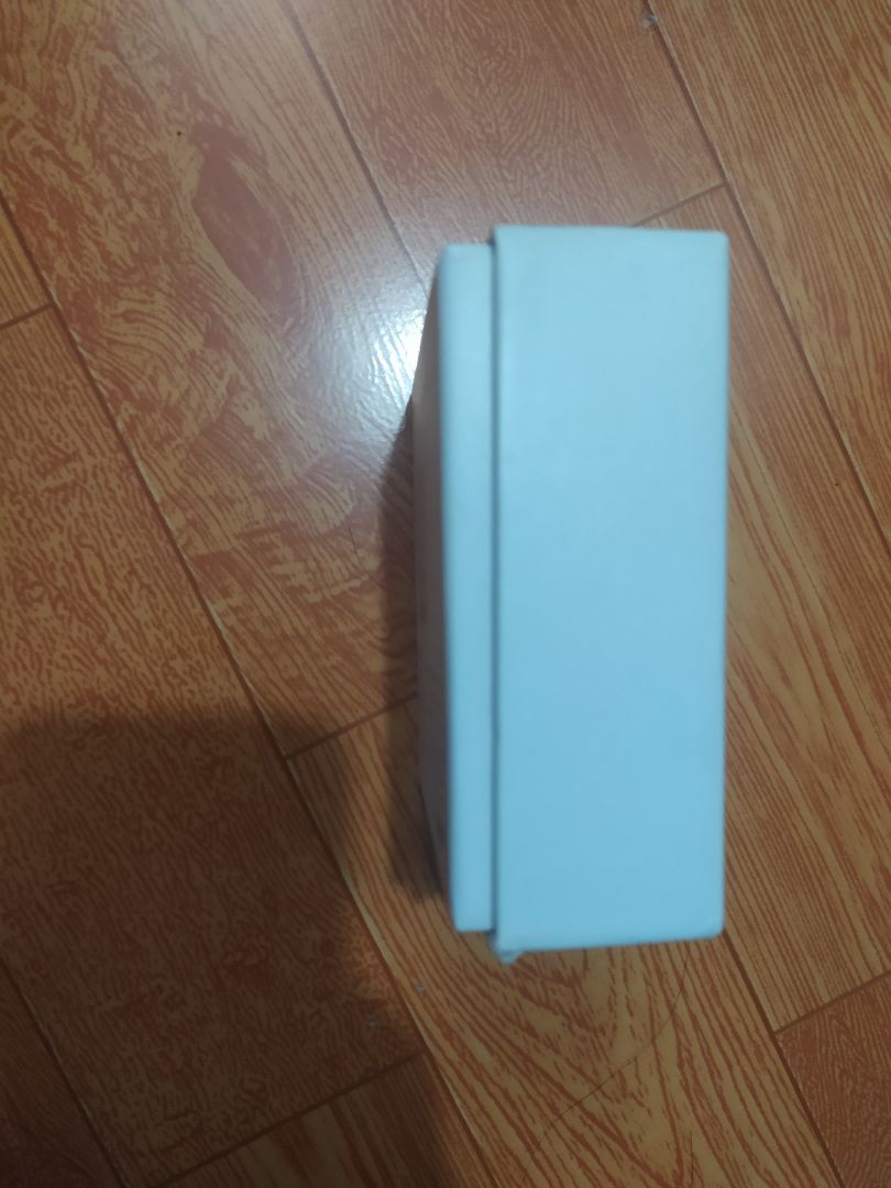 sản phẩm shop giao không đúng như hình đăng, mình đã liên lạc lại với shop sản phẩm shop giao không đúng như hình đăng, mình đã liên lạc lại với shop