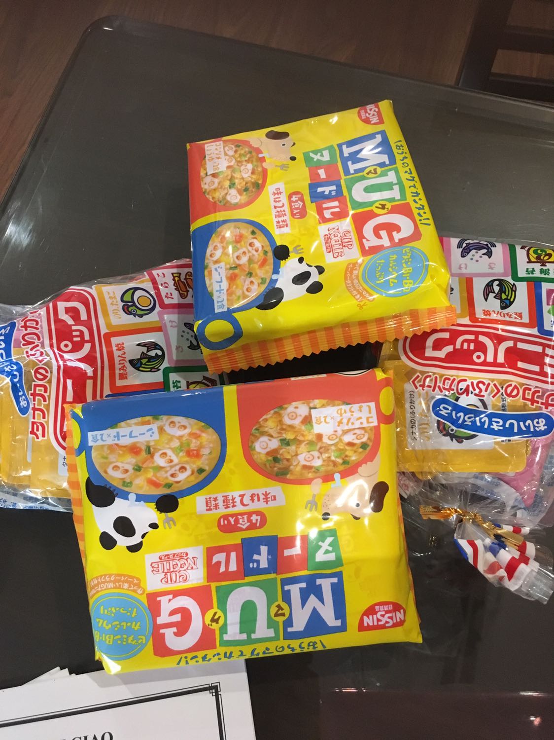 Shop thể hiện rất trách nhiệm, chu đáo, nhã nhặn dễ mến. Shop thể hiện rất trách nhiệm, chu đáo, nhã nhặn dễ mến.