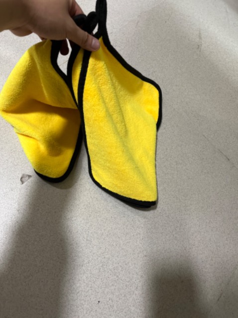 Khăn dày và thấm hút tốt, nên mua nhé