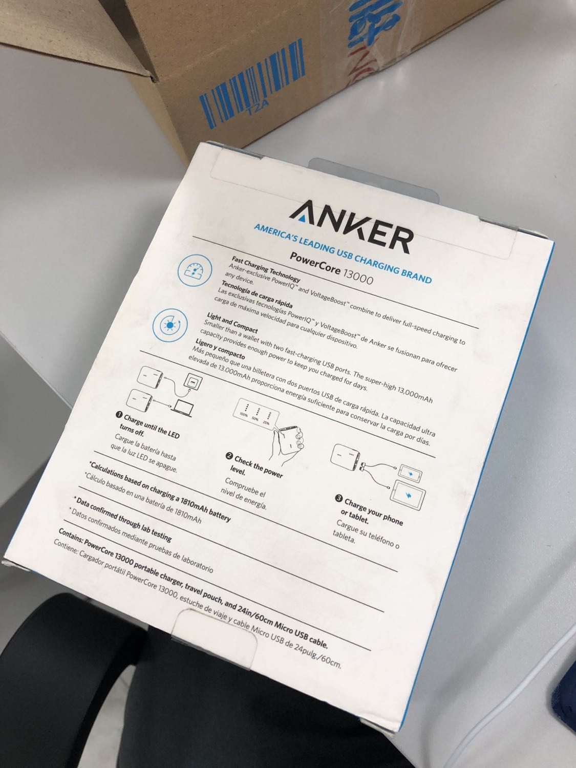 Vừa mới nhận xong, lần thứ 2 mình mua hàng ở tiki. 
- Cả 2 lần mua đều đóng gói không bọc chèn, lần này thì thất vọng hơn vừa mở hộp thì hộp sản phẩm nhìn cũ, bẩn, toàn bụi, đất.  Nhìn sản phẩm bên trong ok, chưa biết dùng có vấn đề gì không
? Tiki nên kiểm tra hàng, đóng gói kỹ sản phẩm cho khách, chưa biết bên trong thế nào nhưng ngoại quan bên ngoài phải ok thì khách hàng mới hài lòng. Hy vọng lần tới mua hàng tiki không còn bị tình trạng như vậy nữa.