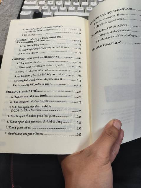 1 cuốn sách hayho về tâm lý học , đáng tiền mua