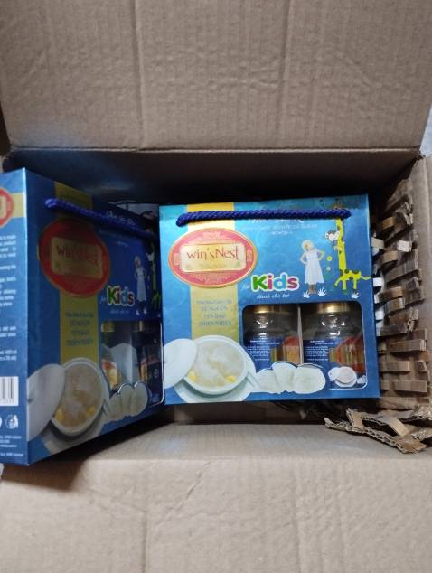 Yến rất thơm, ngon Bé nhà mình rất thích nha cả nhà  ^_^