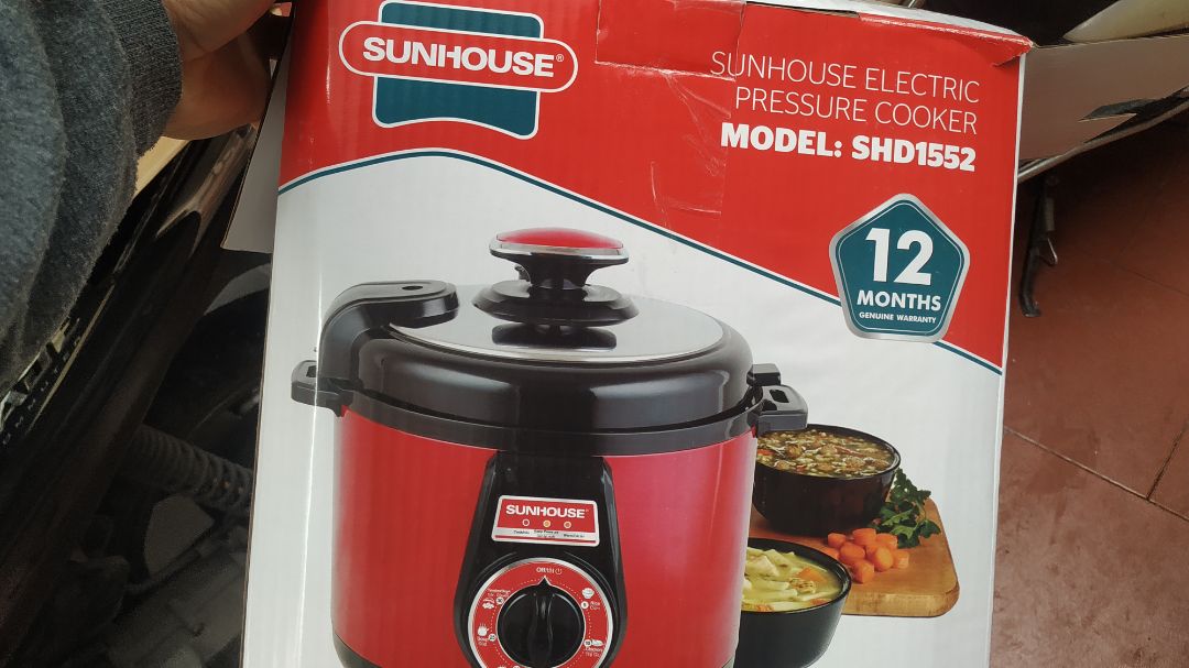 Giao nhầm hàng. m mua SHD 1562 cafe thì giao nhầm thành SHD1552 màu đỏ. đã gửi *** y.c đổi về hàng như đã đặt!