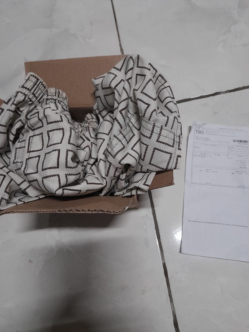 giao cái vì đây???  mua bộ đồ chơi ghép hình cho bé, tiki lại giao cái quần đàn ông.. làm ăn kiểu gì đây??   tiki tính sao đây???? giao cái vì đây???  mua bộ đồ chơi ghép hình cho bé, tiki lại giao cái quần đàn ông.. làm ăn kiểu gì đây??   tiki tính sao đây????
