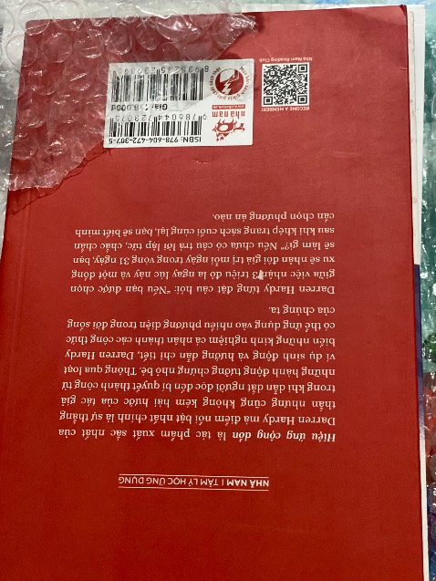 Shipper giao hàng nhanh
Sách được đóng gói cẩn thận
Nội dung mình chưa đọc nên chưa đánh giá được