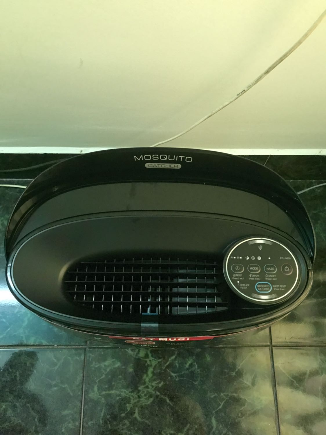 Tiki now giao hàng nhanh quá Hẹn 10h. 8h30 đã giao tới. Lần đầu mua hàng trên tiki. Tương đối hài lòng về khoản giao hàng. Hàng trong thùng, bao cẩn thận.
Chạy thử máy vận hành hơi có tiếng xíu, chế độ ngủ máy chạy êm. Dùng 1 thời gian xem thế nào sẽ review