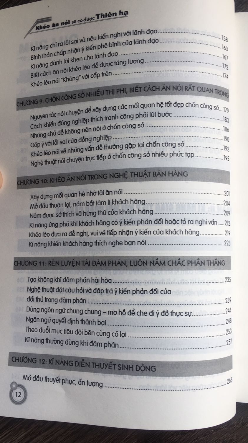 Mọi thứ đều tuyệt vời, sách in đẹp nội dung hay. Phù hợp với ai mong muốn có được cách giao tiếp tốt. Chịu khó rèn luyện sẽ giỏi hết nhé mọi người.

Phụ lục còn trang cuối nhưng không thêm ảnh được, dành cho bạn nào hay thích xem phụ lục giống mình. Mua sách chỉ quan tâm đến phụ lục có những mục gì mới mua, chúc mọi người luôn luôn thành công