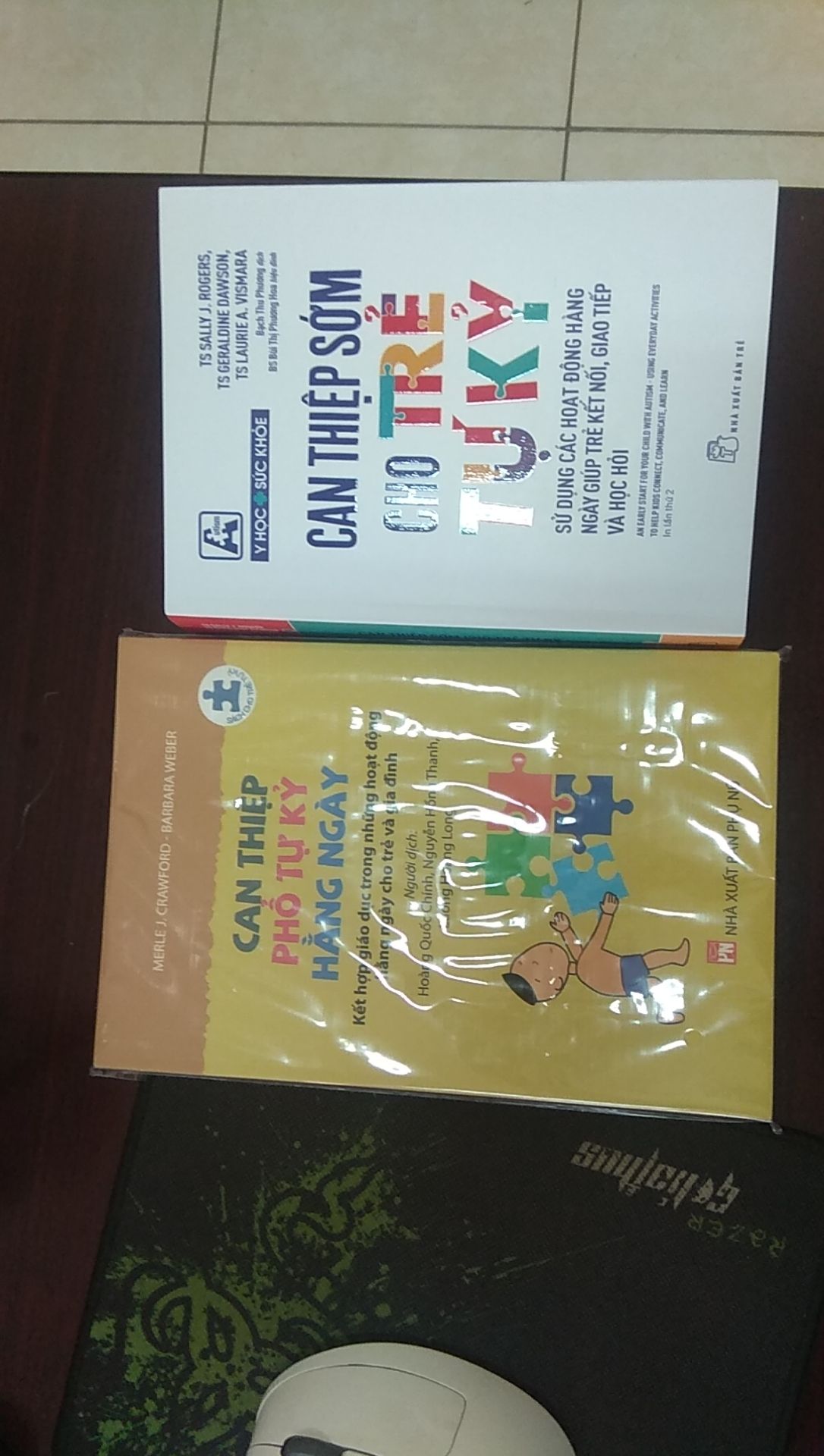 Sách hay. Cám ơn nhóm tác giả, cám ơn Tiki. Không mong muốn nhiều người phải mua sách. Nhưng nếu phải cần, thì cân nhắc, khuyên mua.
