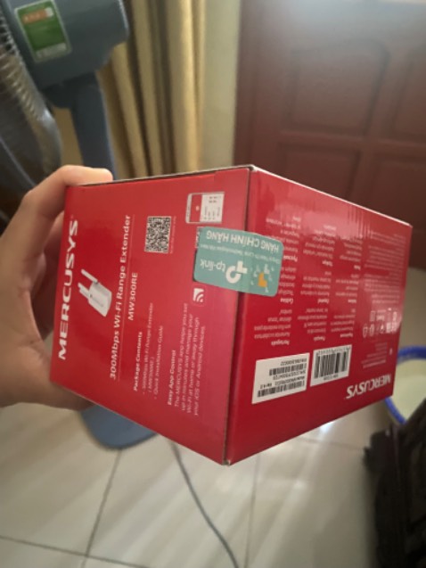 Mức giá vừa phải, kết nối ổn, lúc cài đặt xa router ko đc, phải cho lại gần mới dc