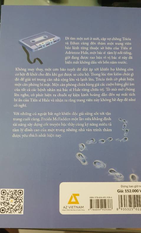 Sách đẹp. Thích nữ tác giả mất rồi. Mong cuốn The Teacher sẽ sớm được phát hành tại VN.