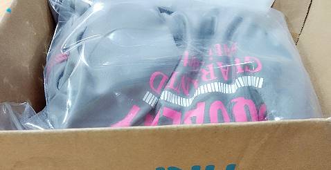 Kích thước, mẫu mã như miêu tả. Ba mảnh đều đẹp, vải chất, may đẹp. Hài lòng tiki