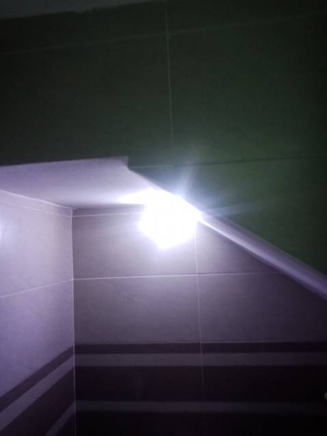 Pin tương ứng với nhiều thiết bị, đèn xài pin này sáng hơn so với pin không sạc. Nhà bán đóng gói kỹ, giao hàng đúng hẹn