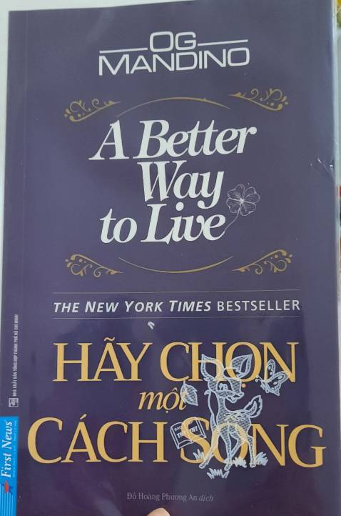 Nội dung quyển sách là 17 quy tắc của cuộc sống giúp chúng ta phát triển bản thân và sống tốt hơn. Nên đọc ạ.