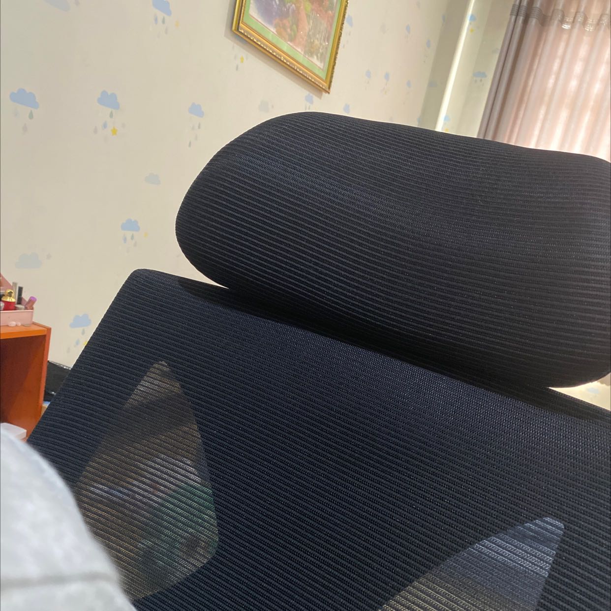 Giao hàng nhanh, sản phẩm dùng rất tốt . Ngồi thoải mái .