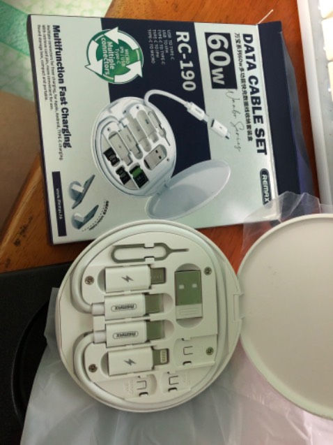 giao hàng nhanh
sản phẩm ko dùng được, shop đã phản hồi và hứa sẽ giải quyết nên tạm thời 3 sao cho trách nhiệm
sản phẩm đổi lại nếu ok thì sẽ đánh giá lại giao hàng nhanh
sản phẩm ko dùng được, shop đã phản hồi và hứa sẽ giải quyết nên tạm thời 3 sao cho trách nhiệm
sản phẩm đổi lại nếu ok thì sẽ đánh giá lại