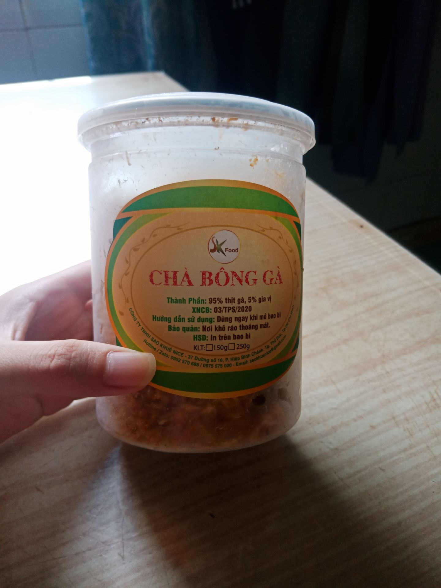 Hàng giao nhanh dù tình hình dịch bệnh nhưng vẫn giao sớm hơn dự kiến, chà bông ngon đúng như miêu tả. Sẽ mua thêm ạ.