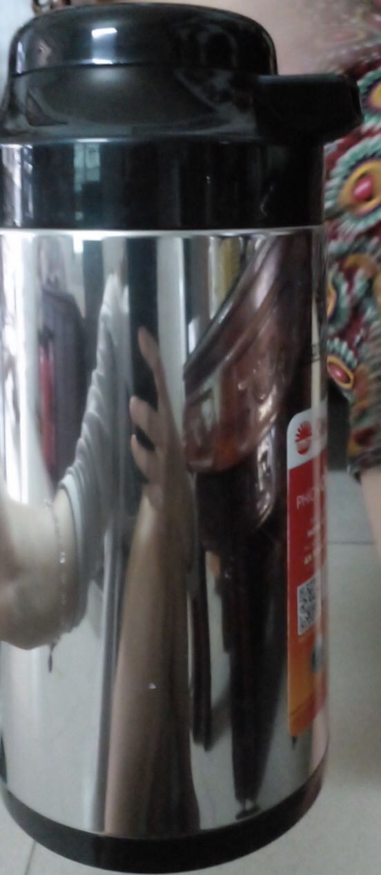 Bình đẹp, vận chuyển cẩn thận. Mình sợ sẽ bị bể nhưng shop đóng gói chắc chắn và an toàn, giao hàng đúng hẹn.