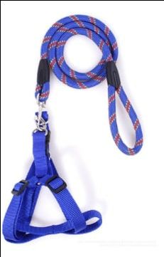 Sản phẩm chắc chắn, tiện lợi, phần mốt đệm tay cực êm và dày. Có phần dây nối trước sau của yếm ngực hơi dài nên cún nhà mình cắn dứt chỉ trong 1 đêm ?