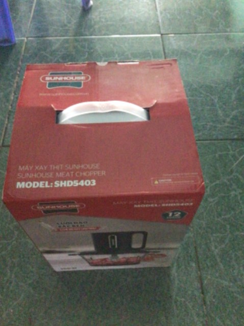 Giao nhanh,đúng loại,lại có quà. Máy nhìn đẹp,chắc chắn,4 lưỡi rất bén. Khi vệ sin cần cẩn thận