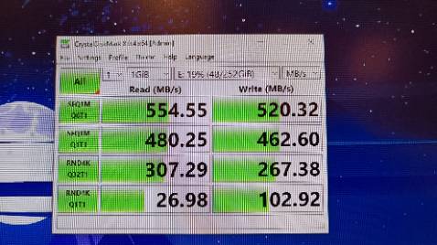 Tốc độ đọc ghi nhanh