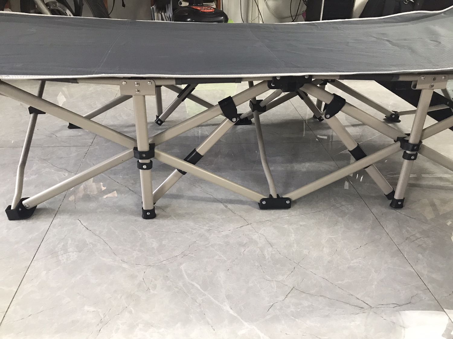 Giao hàng nhanh, giường nằm chắc chắn, gấp mở dễ dàng, cảm ơn Shop sau này sẽ tiếp tục ủng hộ!